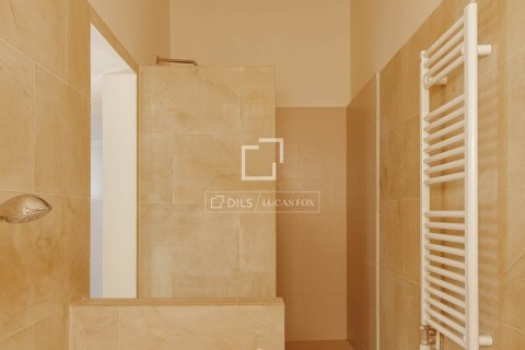 Villa for sale in Cabrera de Mar, Barcelona, Spain 6 bedrooms, 600 sq.m. No. 150341 - photo 14