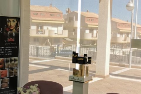 Kommersiell fastighet till salu i La Zenia, Alicante, Spanien Nr. 165007 - foto 23