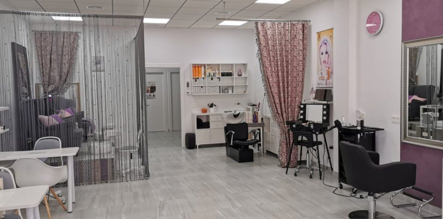 Kommersiell fastighet i La Zenia, Alicante, Spanien Nr. 165007