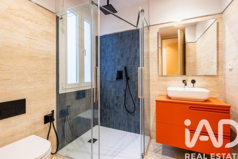 Apartament w Madrid, Hiszpania 3 sypialnie, 187 mkw. nr 152302 – zdjęcie 21