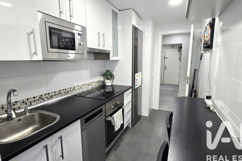 Lägenhet till salu i Alcala de Henares, Madrid, Spanien 3 sovrum, 93 kvm. Nr. 152305 - foto 3