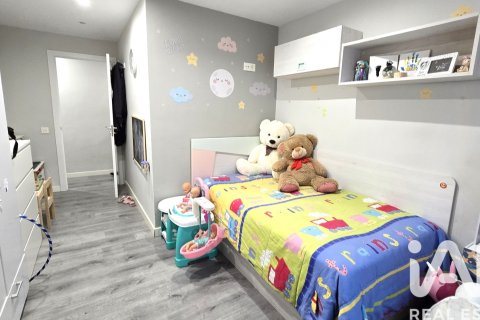 Lägenhet till salu i Alcala de Henares, Madrid, Spanien 3 sovrum, 93 kvm. Nr. 152305 - foto 6