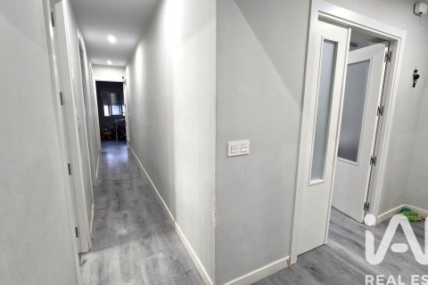 Lägenhet till salu i Alcala de Henares, Madrid, Spanien 3 sovrum, 93 kvm. Nr. 152305 - foto 17