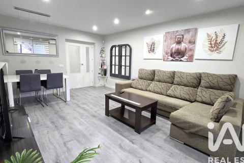 Lägenhet till salu i Alcala de Henares, Madrid, Spanien 3 sovrum, 93 kvm. Nr. 152305 - foto 16