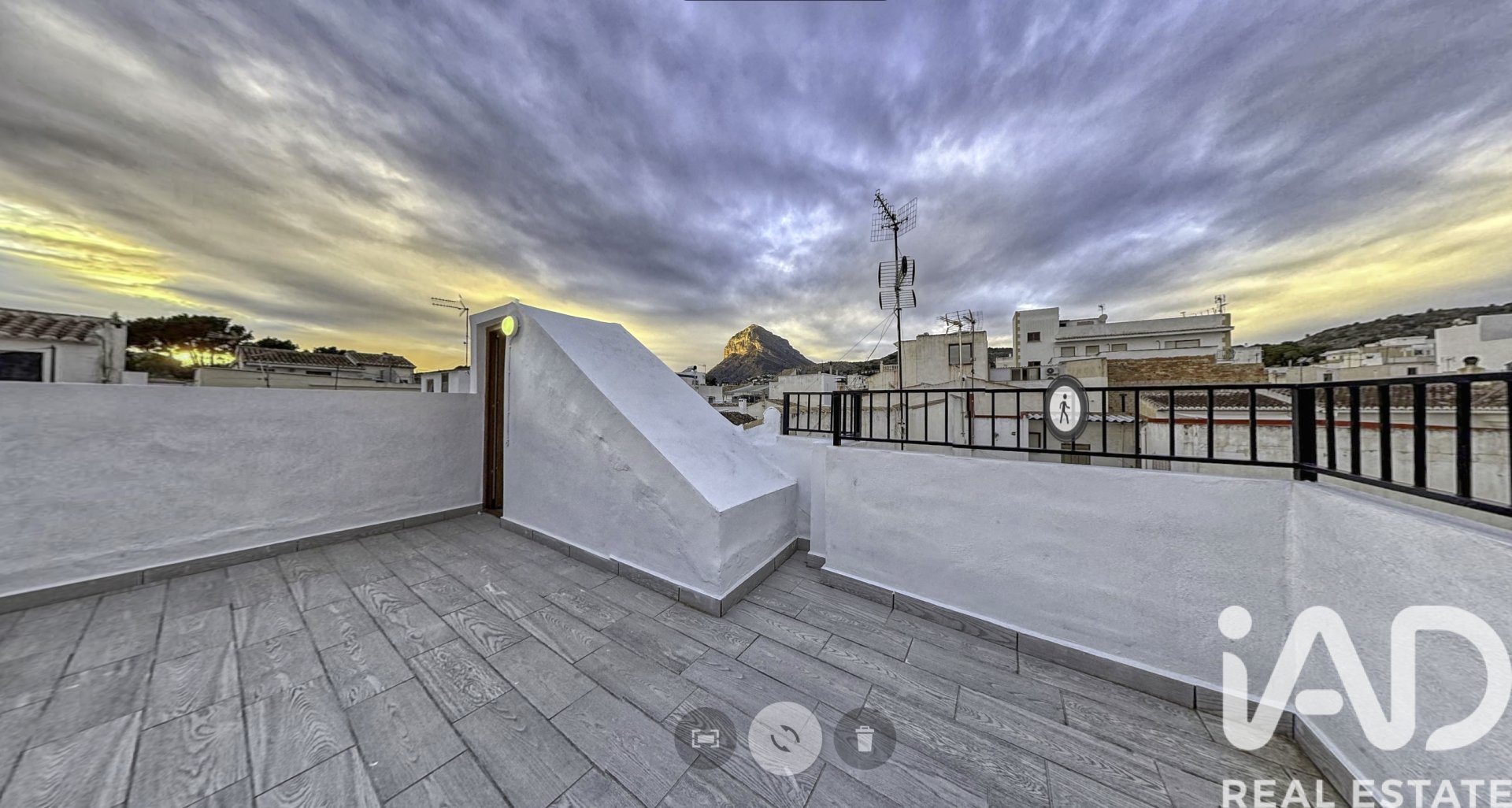 Villa i Javea, Alicante, Spanien 3 sovrum, 110 kvm. Nr. 152301