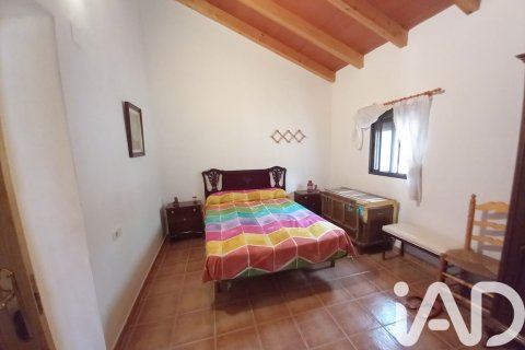 Hus till salu i Antequera, Malaga, Spanien 3 sovrum, 200 kvm. Nr. 152300 - foto 8