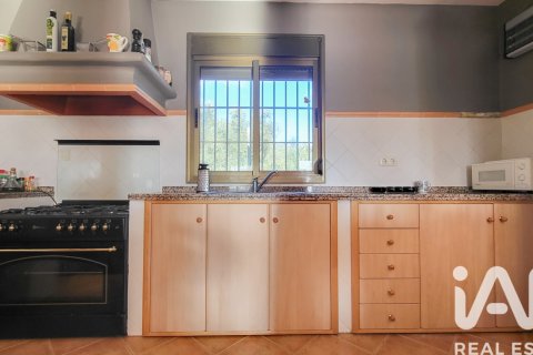 Hus till salu i Antequera, Malaga, Spanien 3 sovrum, 200 kvm. Nr. 152300 - foto 7