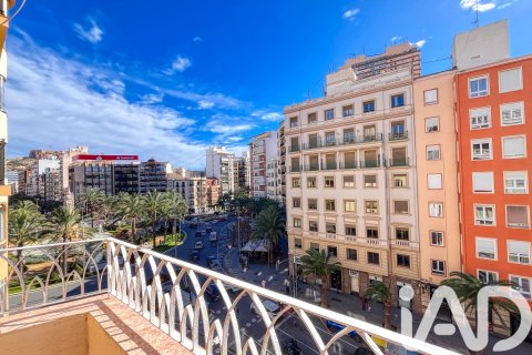 Lägenhet till salu i Alicante, Spanien 3 sovrum, 93 kvm. Nr. 152303 - foto 5