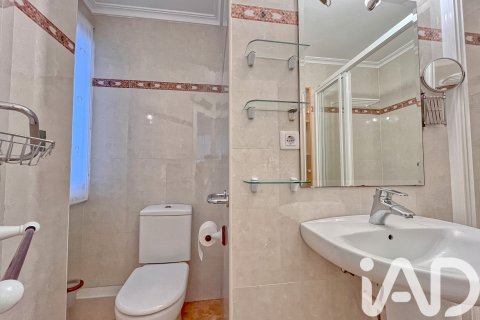 Lägenhet till salu i Alicante, Spanien 3 sovrum, 93 kvm. Nr. 152303 - foto 12