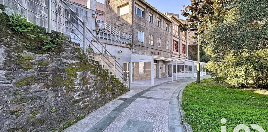 Квартира в Санхенхо, Понтеведра, Испания 6 спален, 221м2 №152959