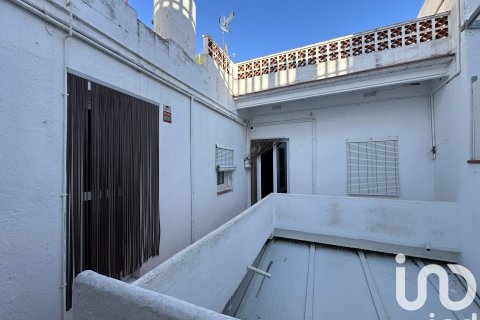 Radhus till salu i Mataro, Barcelona, Spanien 5 sovrum, 159 kvm. Nr. 152957 - foto 12