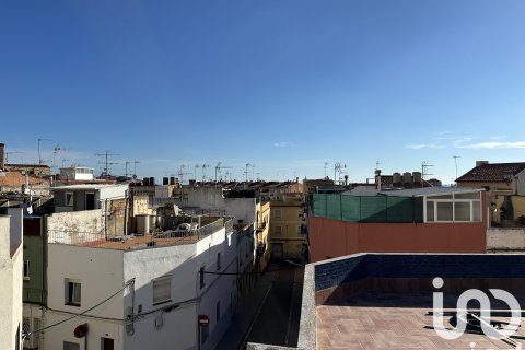 Radhus till salu i Mataro, Barcelona, Spanien 5 sovrum, 159 kvm. Nr. 152957 - foto 5