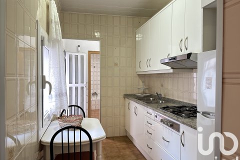 Radhus till salu i Mataro, Barcelona, Spanien 5 sovrum, 159 kvm. Nr. 152957 - foto 21