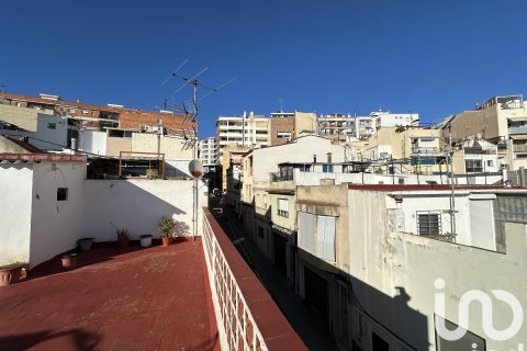 Radhus till salu i Mataro, Barcelona, Spanien 5 sovrum, 159 kvm. Nr. 152957 - foto 9