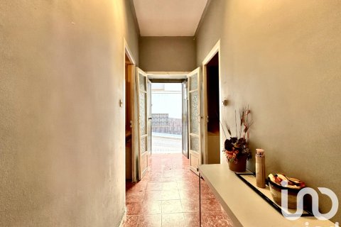 Radhus till salu i Mataro, Barcelona, Spanien 5 sovrum, 159 kvm. Nr. 152957 - foto 27