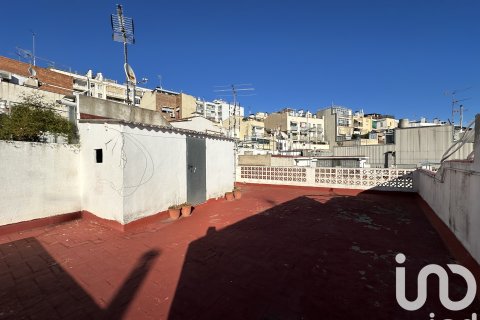 Radhus till salu i Mataro, Barcelona, Spanien 5 sovrum, 159 kvm. Nr. 152957 - foto 7