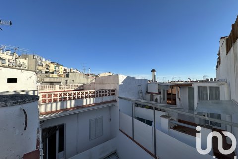 Radhus till salu i Mataro, Barcelona, Spanien 5 sovrum, 159 kvm. Nr. 152957 - foto 10