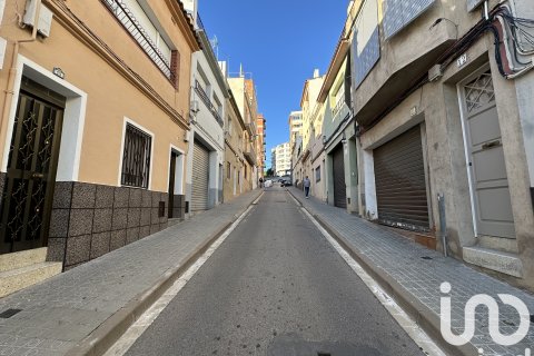 Radhus till salu i Mataro, Barcelona, Spanien 5 sovrum, 159 kvm. Nr. 152957 - foto 2