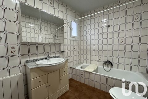 Radhus till salu i Mataro, Barcelona, Spanien 5 sovrum, 159 kvm. Nr. 152957 - foto 24