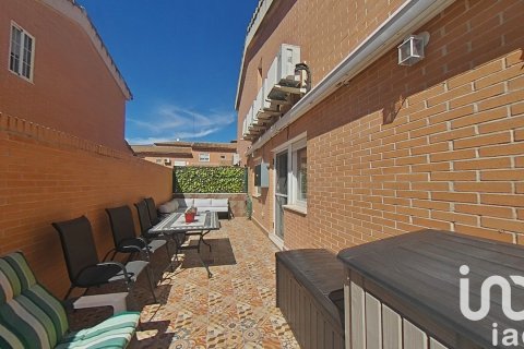 Dom w Ontigola, Toledo, Hiszpania 4 sypialnie, 222 mkw. nr 152961 – zdjęcie 18