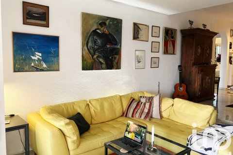 Lägenhet till salu i Marbella, Malaga, Spanien 2 sovrum, 127 kvm. Nr. 152956 - foto 8