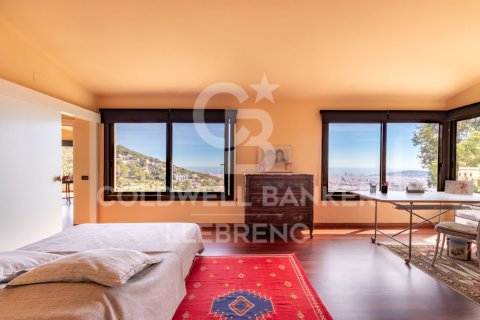 House for sale in Barcelona, Spain 4 bedrooms, 439 sq.m. No. 160182 - photo 22