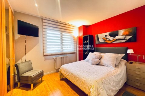 House for sale in Principado De Andorra (Ninguna Poblacion Tiene C.P.), Lleida, Spain 4 bedrooms, 384 sq.m. No. 160183 - photo 16