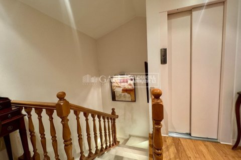 House for sale in Principado De Andorra (Ninguna Poblacion Tiene C.P.), Lleida, Spain 4 bedrooms, 384 sq.m. No. 160183 - photo 21