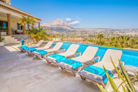 House for sale in Javea, Alicante, Spain 4 bedrooms, 413 sq.m. No. 160179 - photo 3