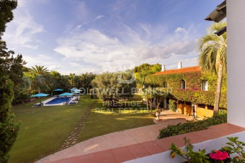 House for sale in Sitges, Barcelona, Spain 8 bedrooms, 1200 sq.m. No. 160184 - photo 6
