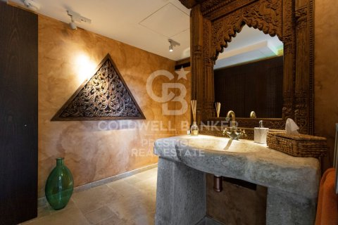 House for sale in Sitges, Barcelona, Spain 8 bedrooms, 1200 sq.m. No. 160184 - photo 13