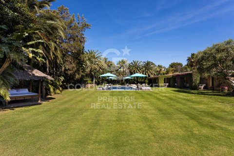 House for sale in Sitges, Barcelona, Spain 8 bedrooms, 1200 sq.m. No. 160184 - photo 21