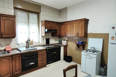 House for sale in Leon, Spain 6 bedrooms, 354 sq.m. No. 186174 - photo 2