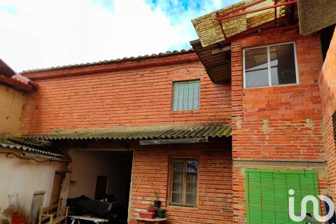 House for sale in Leon, Spain 6 bedrooms, 354 sq.m. No. 186174 - photo 23