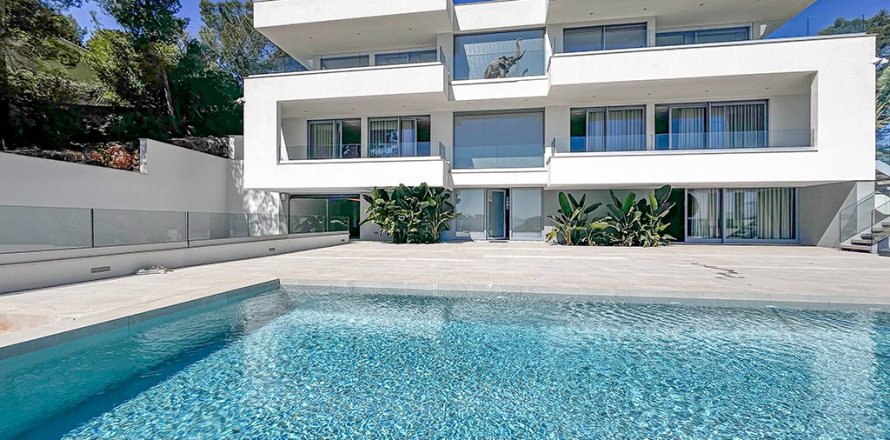 Villa en Palmanova, Mallorca, España 5 dormitorios, 508 m2 No. 143528