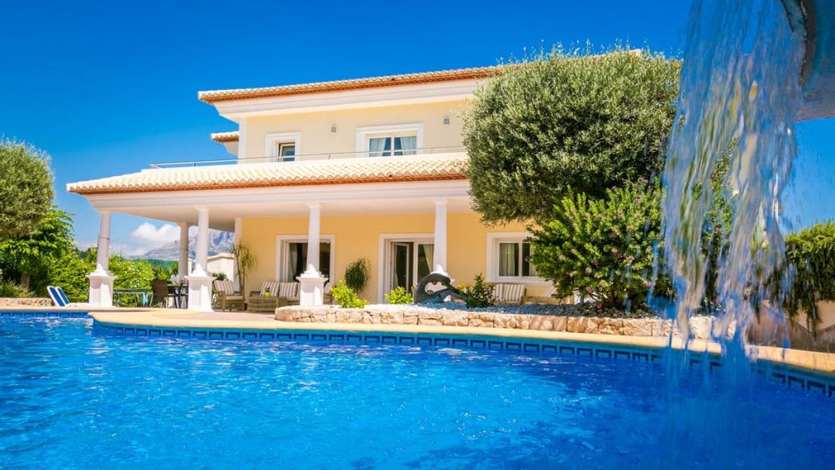 Villa in Javea, Alicante, Spain 6 bedrooms, 449 sq.m. No. 148988