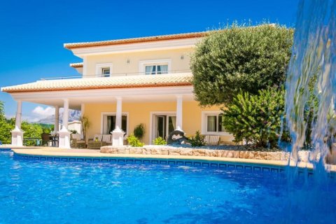 Villa for sale in Javea, Alicante, Spain 6 bedrooms, 449 sq.m. No. 148988 - photo 2