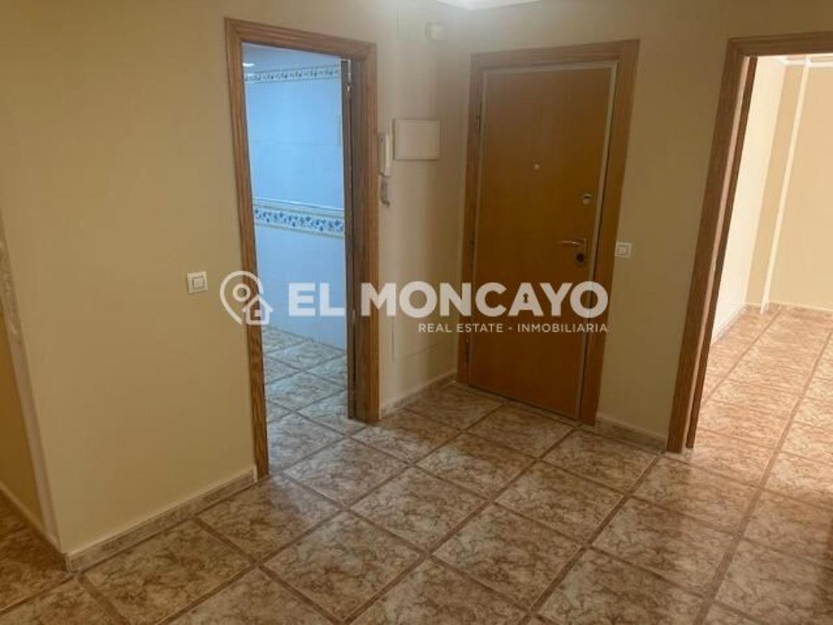 Huoneisto Torrevieja, Alicante, Espanja 3 makuuhuonetta, 128 m2 No. 148985