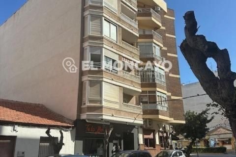 Appartamento a Torrevieja, Alicante, Spagna 3 camere da letto, 128 mq. N° 148985
