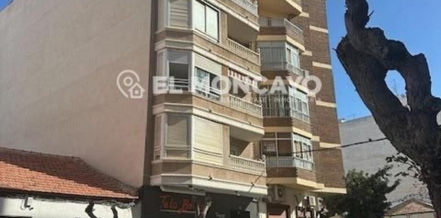 Appartamento a Torrevieja, Alicante, Spagna 3 camere da letto, 128 mq. N° 148985