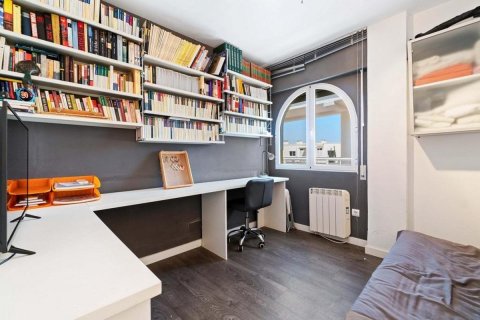 Appartamento in vendita a Alicante, Spagna 3 camere da letto, 100 mq. N° 148991 - foto 12