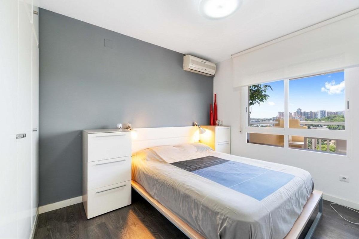 Apartment à Alicante, Espagne 3 chambres, 100 m2 No. 148991