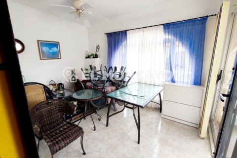 House à vendre à Guardamar del Segura, Alicante, Espagne, 3 chambres, 71 m2 No. 148987 - photo 5