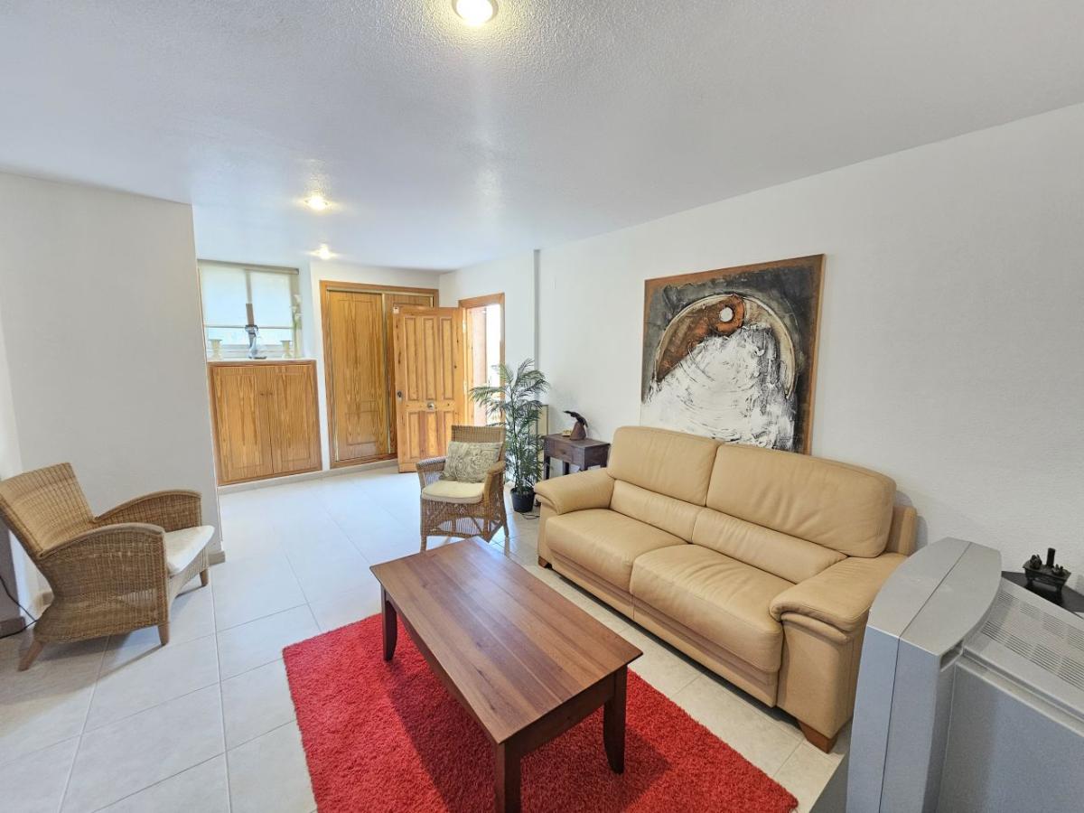 Villa in Benijofar, Alicante, Spain 4 bedrooms, 175 sq.m. No. 148989