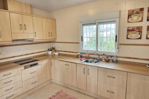 Huvila myytävänä Benijofar, Alicante, Espanja, 4 makuuhuonetta, 175 m2 No. 148989 - kuva 19