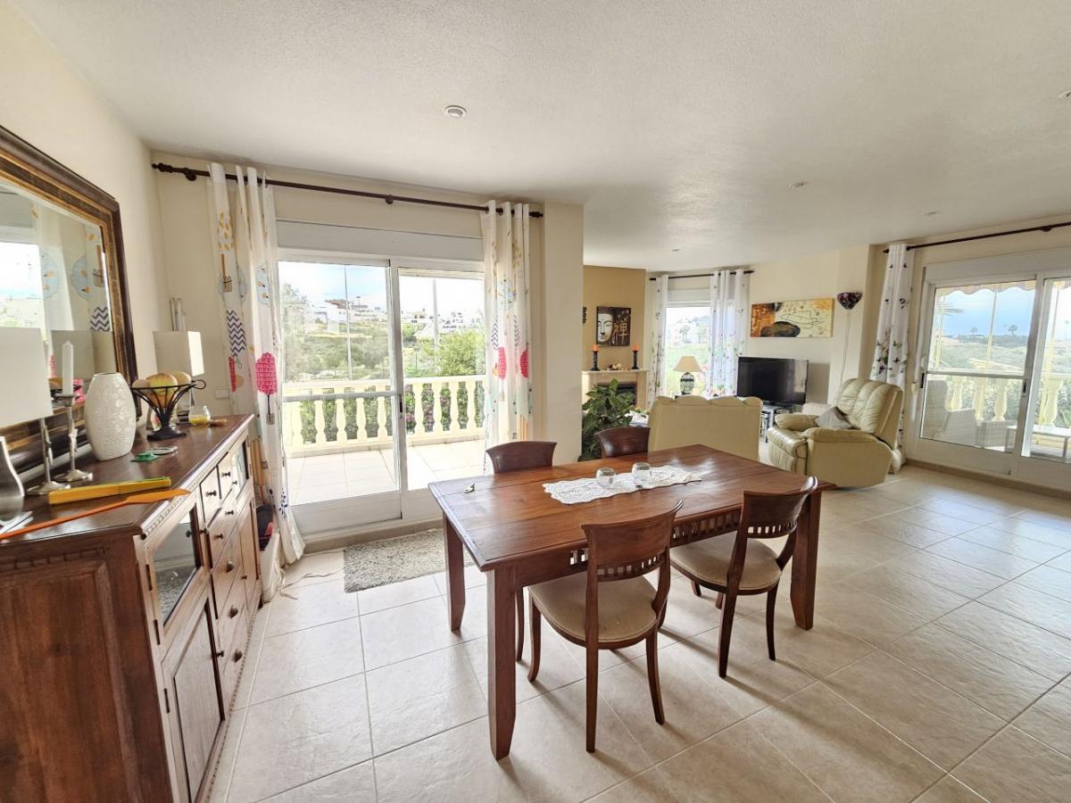 Villa in Benijofar, Alicante, Spain 4 bedrooms, 175 sq.m. No. 148989