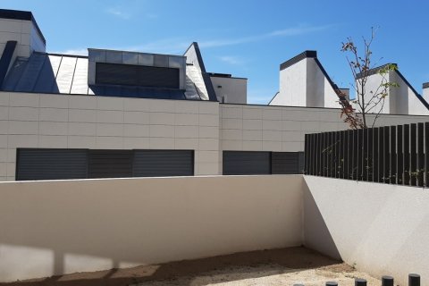 Аренда таухауса в Алкобендас, Мадрид, Испания 5 спален, 350м2 №164547 - фото 7