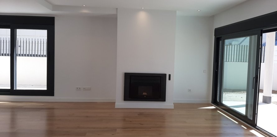 Таунхаус в Алкобендас, Мадрид, Испания 5 спален, 350м2 №164547