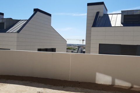 Аренда таухауса в Алкобендас, Мадрид, Испания 5 спален, 350м2 №164547 - фото 5