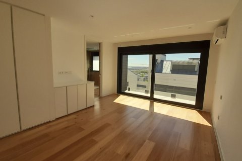 Аренда таухауса в Алкобендас, Мадрид, Испания 5 спален, 350м2 №164547 - фото 17